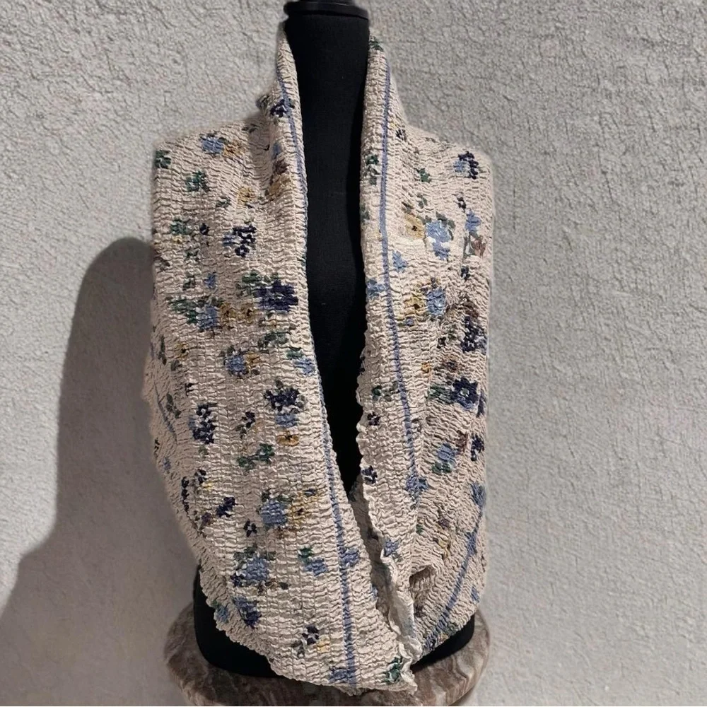 New Vintage Inspired Infinity Loop Scarf Floral Crinkled Chiffon Off White Airy